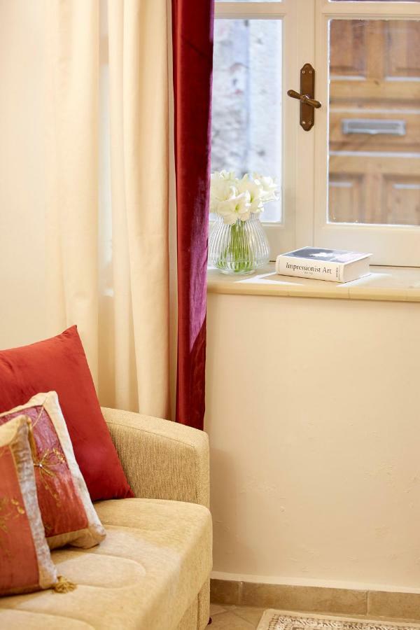 Corfu  Old Town Luxury Suites 'Lady' מראה חיצוני תמונה